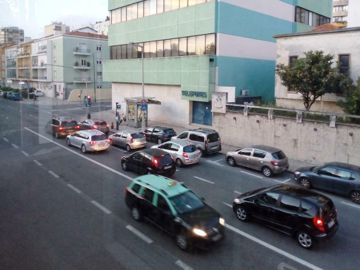 Appartamento Famille Au Coeur De Lisbonne Esterno foto